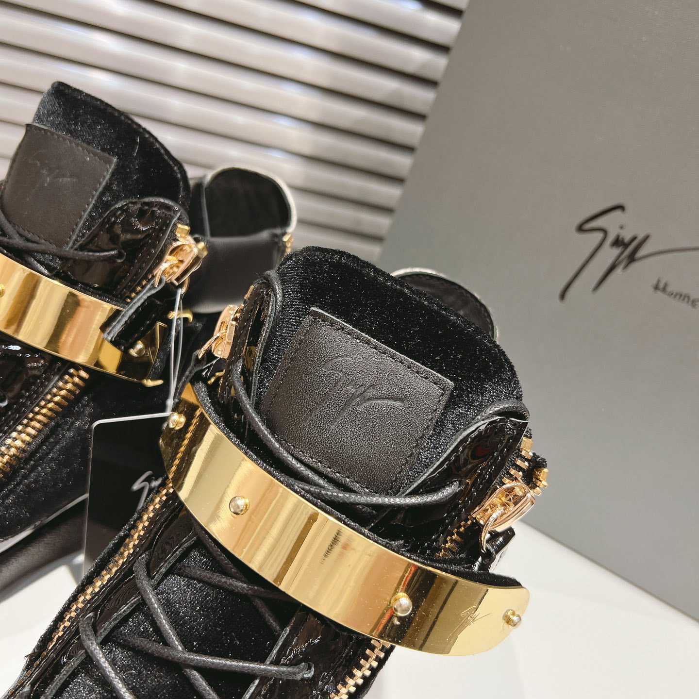 Giuseppe Zanotti Sneakers - DesignerGu