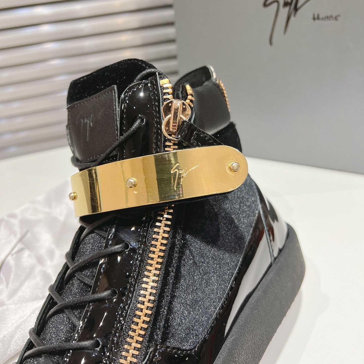 Giuseppe Zanotti Sneakers - DesignerGu