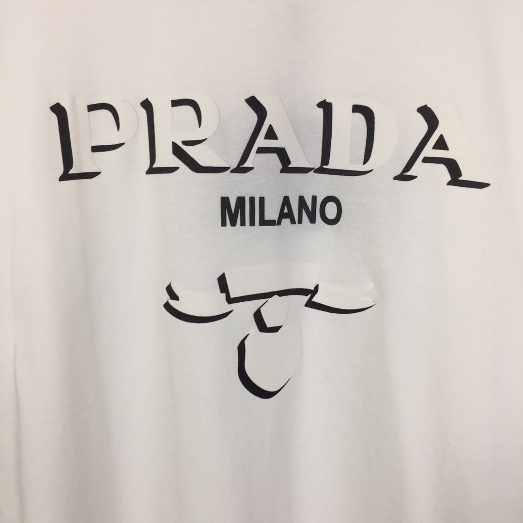 Prada Cotton  T-shirt  - DesignerGu