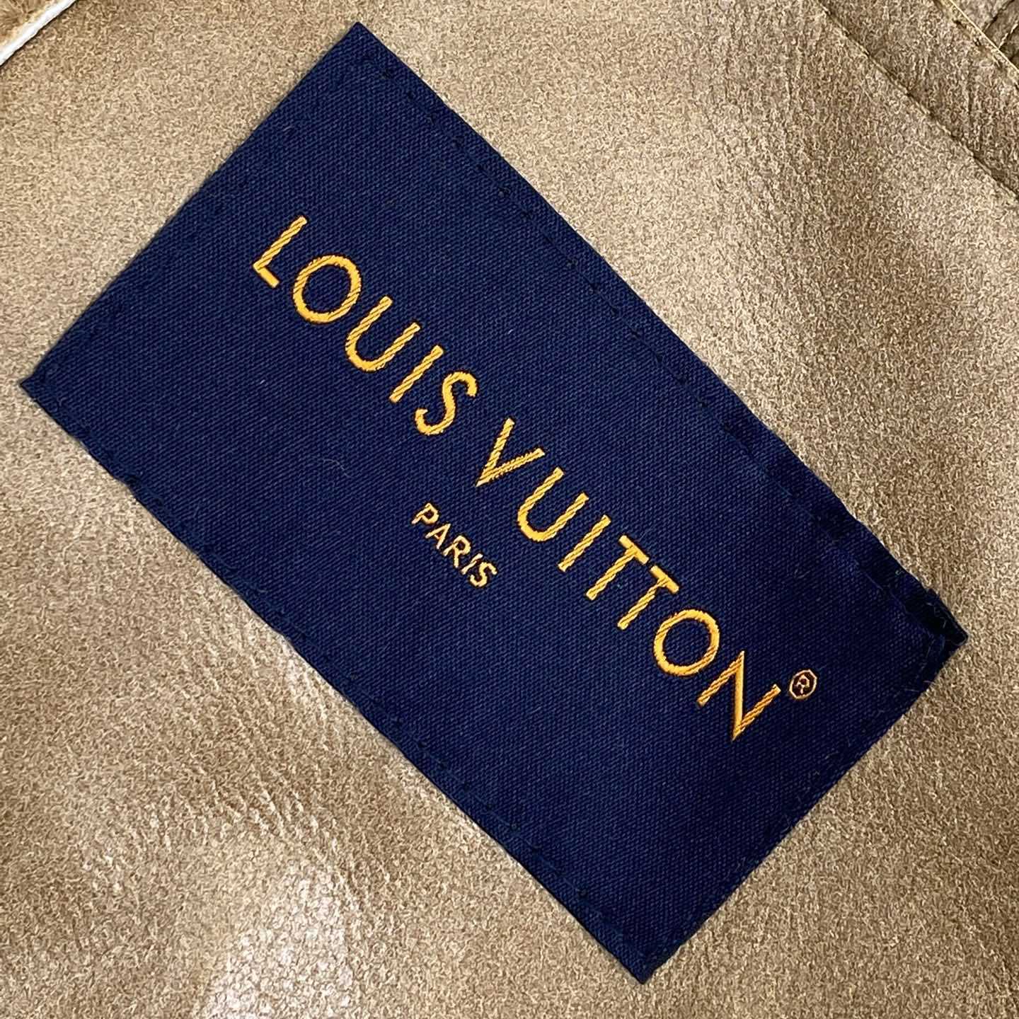 Louis Vuitton Shearling Trucker Jacket  1AGJGF - DesignerGu