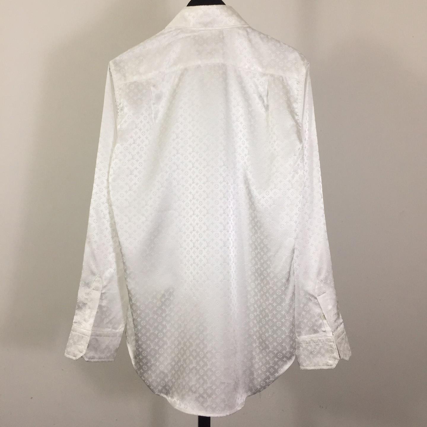 Louis Vuitton Monogram Long-Sleeved Silk Shirt   1AFJUE - DesignerGu