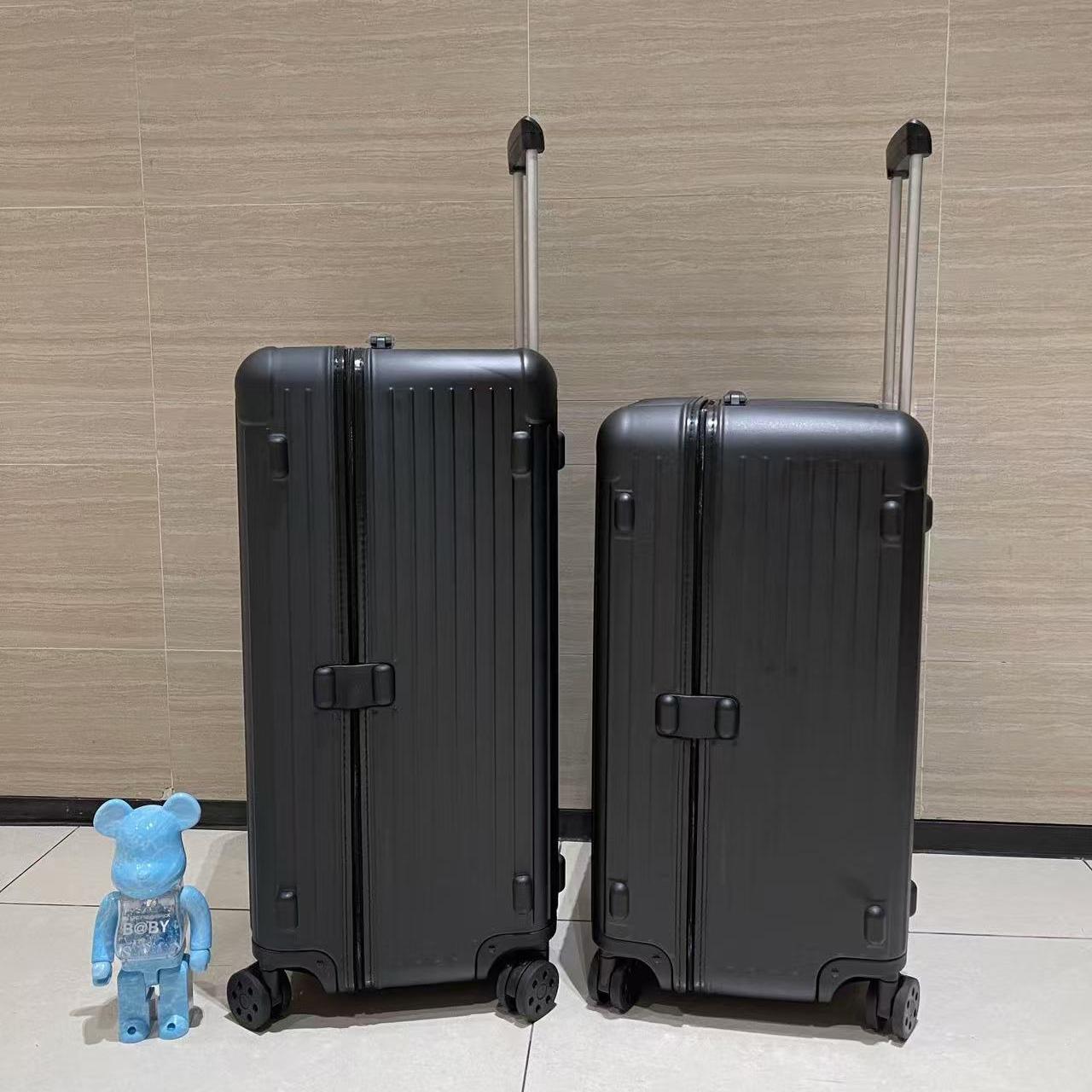 Rimowa Luggage  - DesignerGu