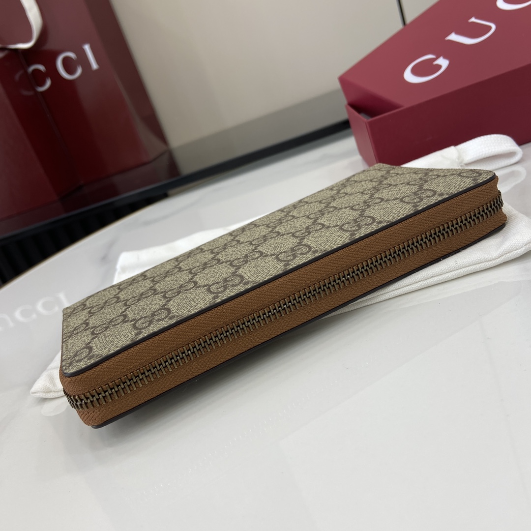 Gucci GG Emblem Around Wallet - DesignerGu