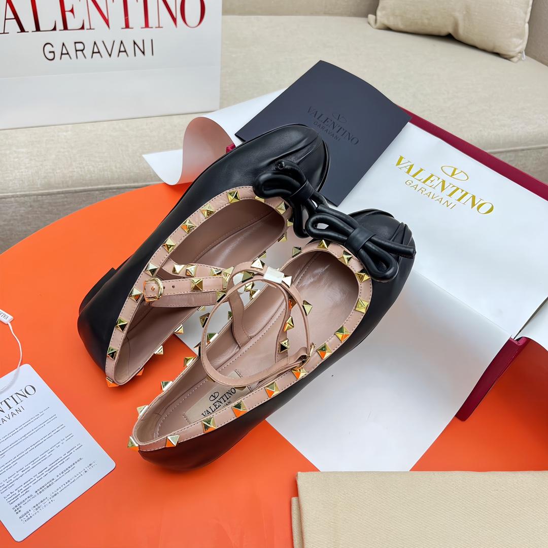 Valenti Rockstud Ballerinas - DesignerGu