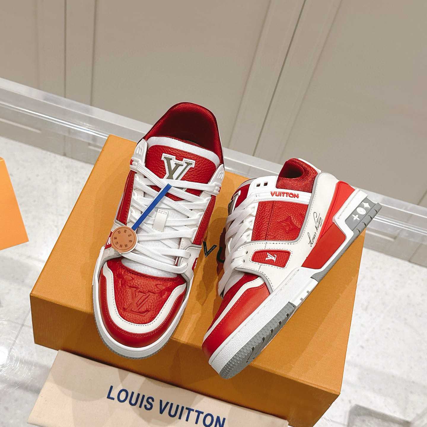 Louis Vuitton LV Trainer Sneaker  1ADHT4 - DesignerGu