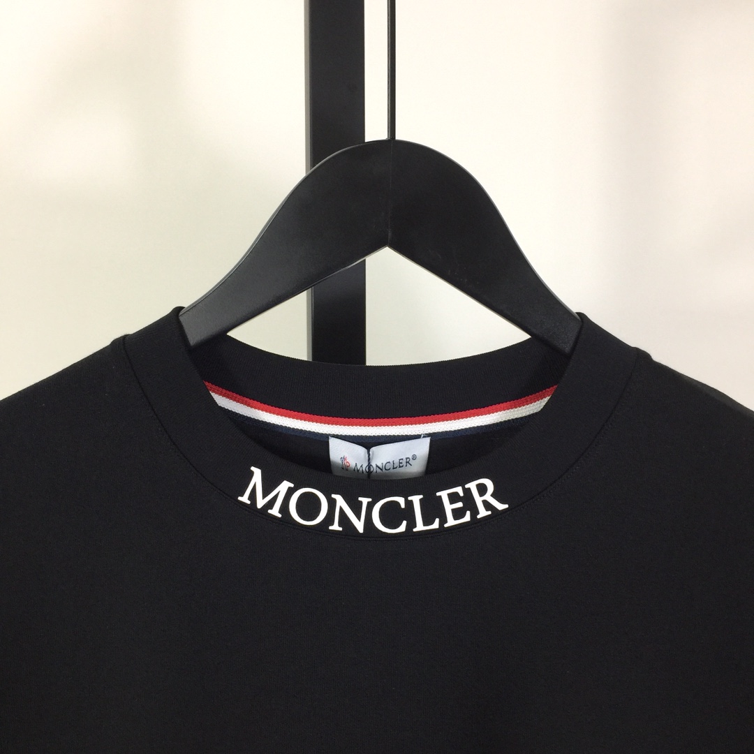 Moncler Logo Cotton T-shirt - DesignerGu