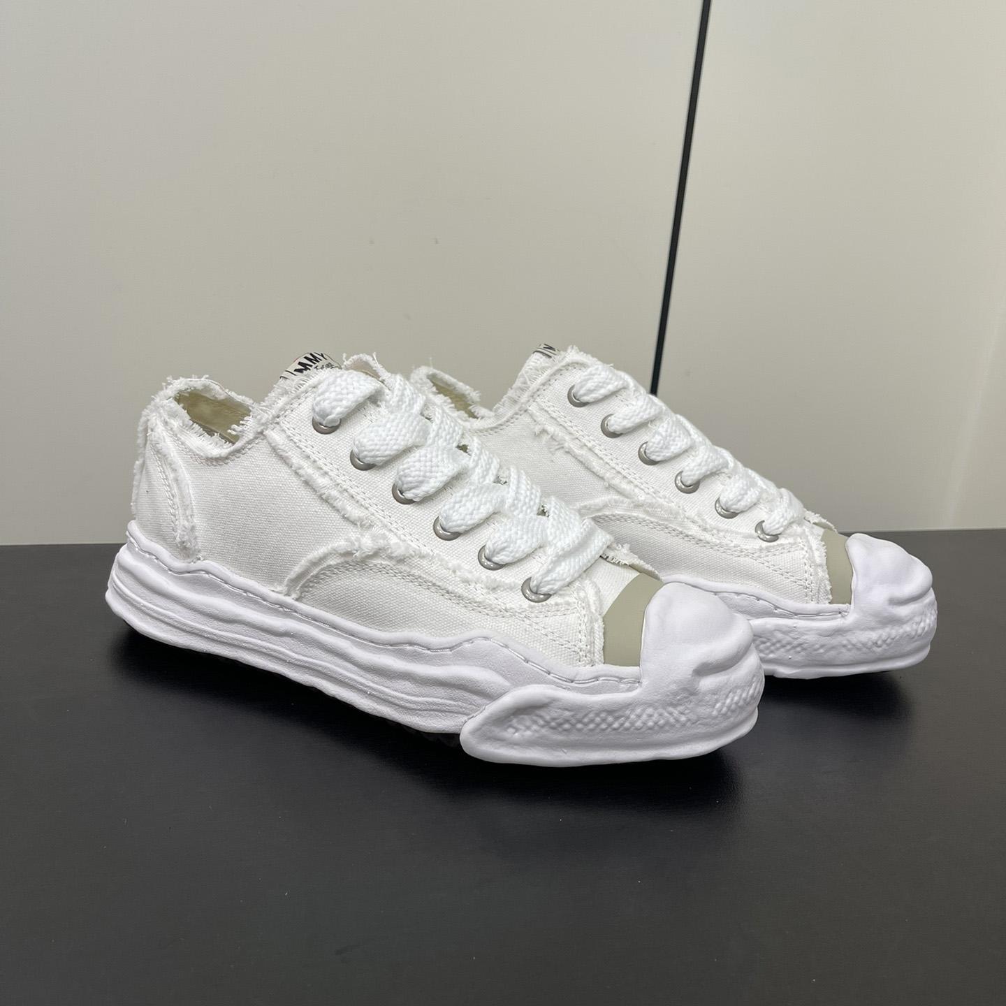 Maison Mihara Yasuhiro Low-Top Sneakers - DesignerGu