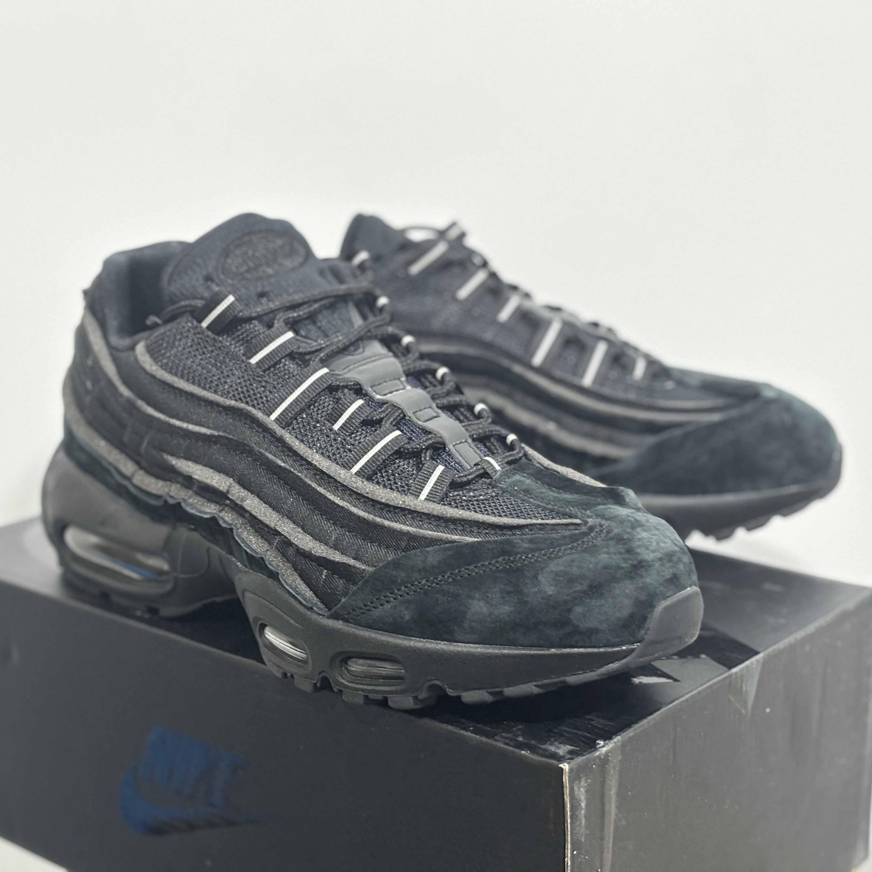 CDG X Nike Air Max 95 OG Sneaker    CU8406-001 - DesignerGu