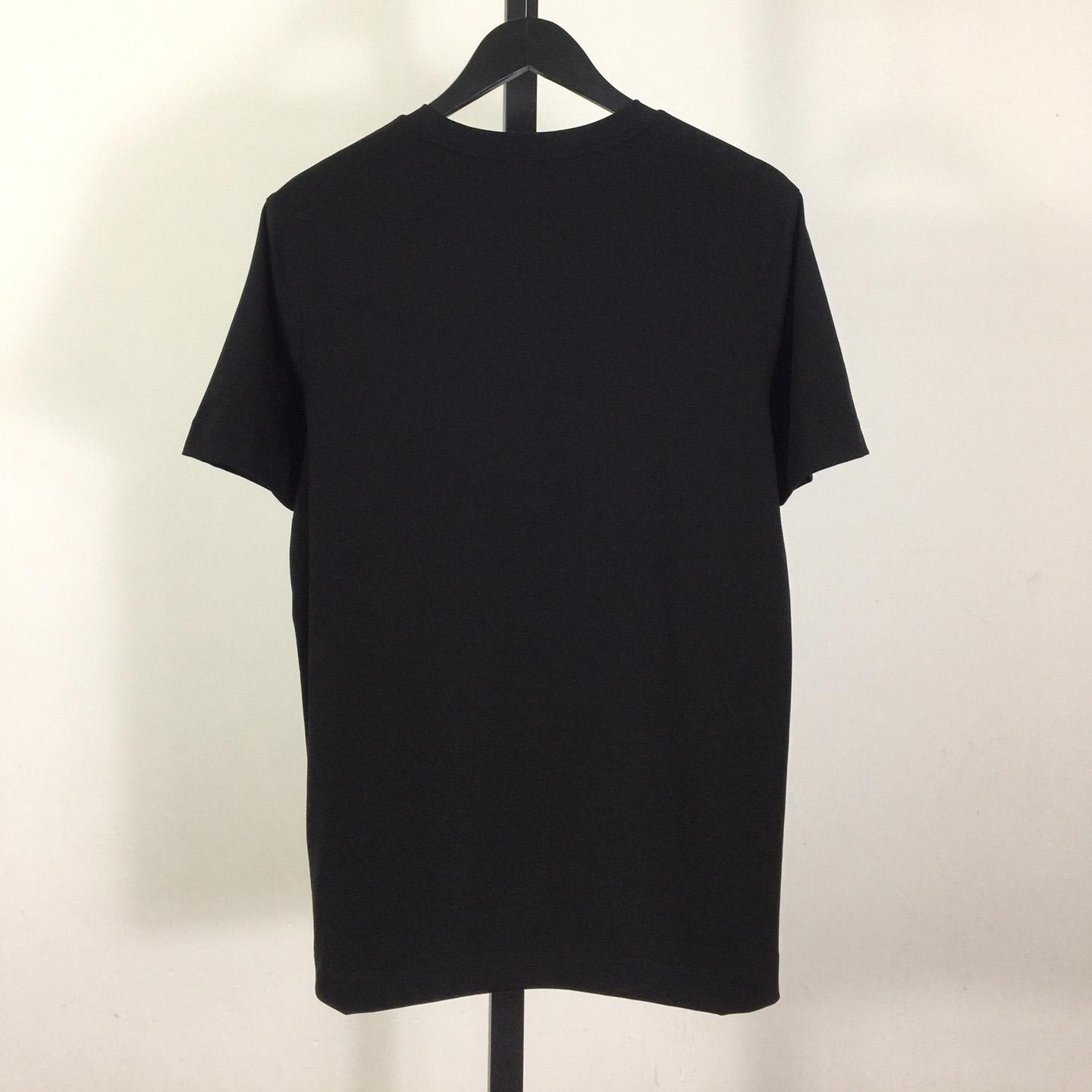 Prada Logo T-Shirt - DesignerGu