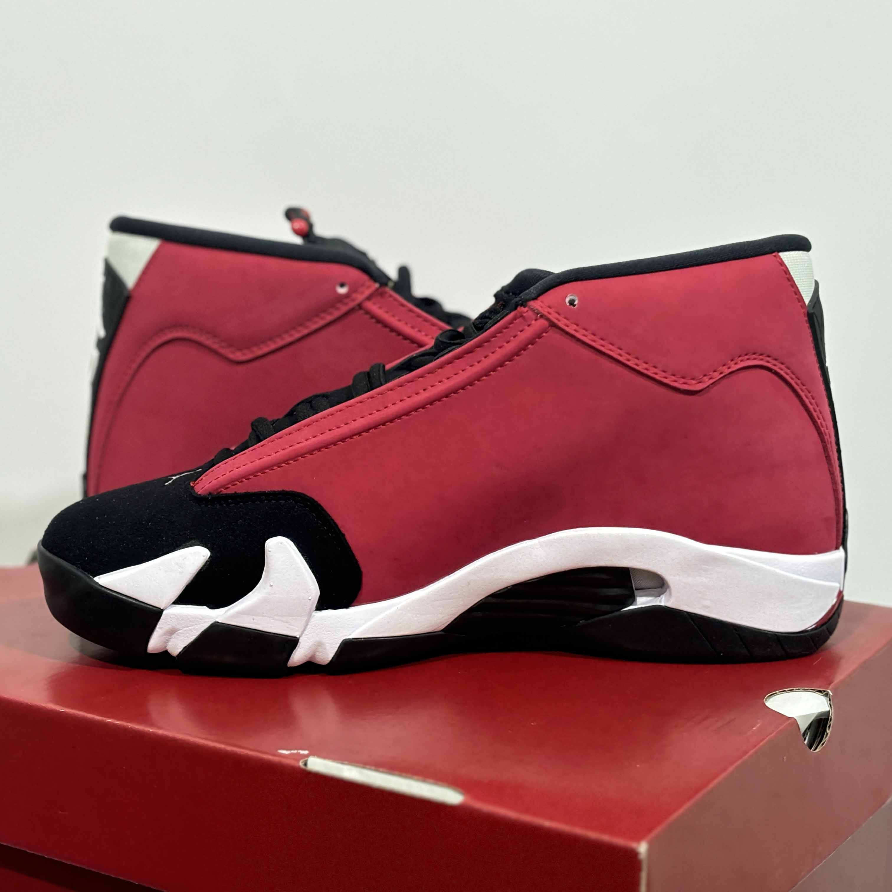 Air Jordan 14 Retro Gym Red Sneakers       487471-006 - DesignerGu