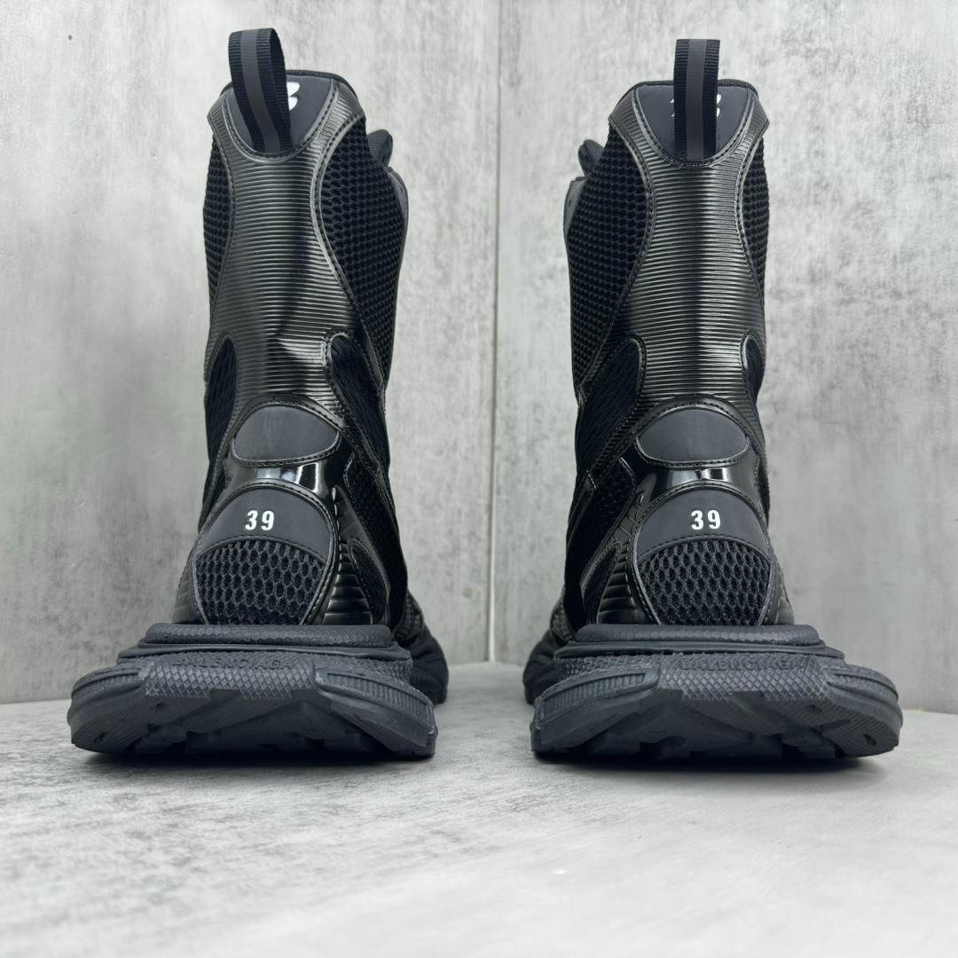 Balenciaga 5XL Sneaker  - DesignerGu