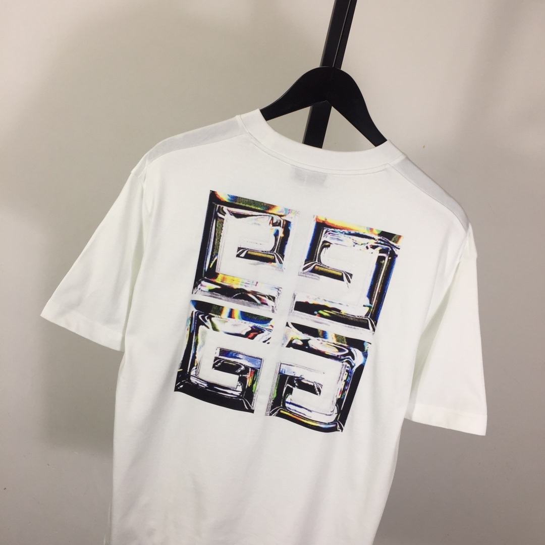 Givenchy Short-sleeved T-shirt In Cotton - DesignerGu