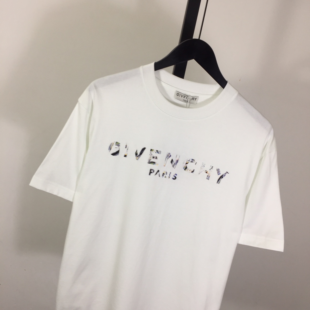 Givenchy Short-sleeved T-shirt In Cotton - DesignerGu