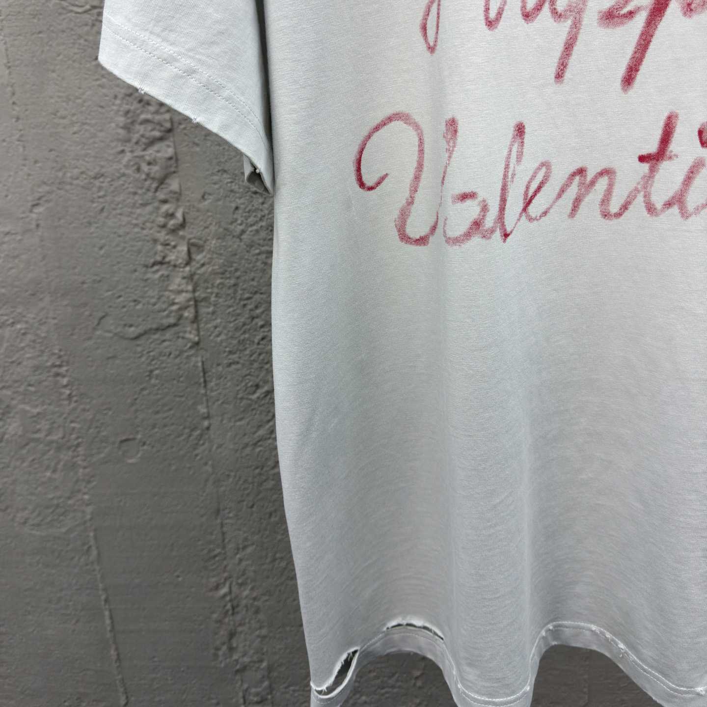 Balenciaga Lipstick Valentines T-Shirt Small Fit In Dirty White Tubular Jersey - DesignerGu