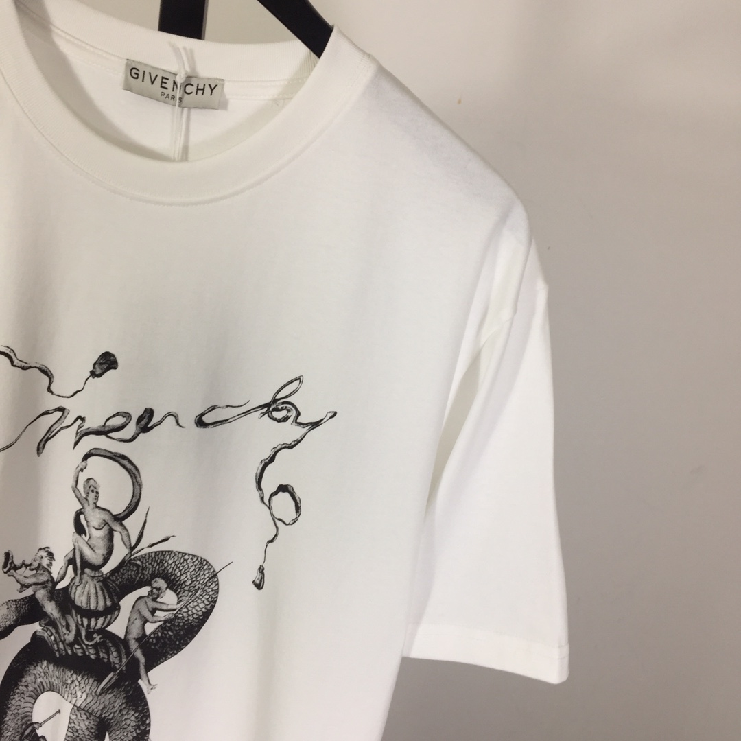 Givenchy T-shirt In Cotton With Chandelier And Snake Print - DesignerGu