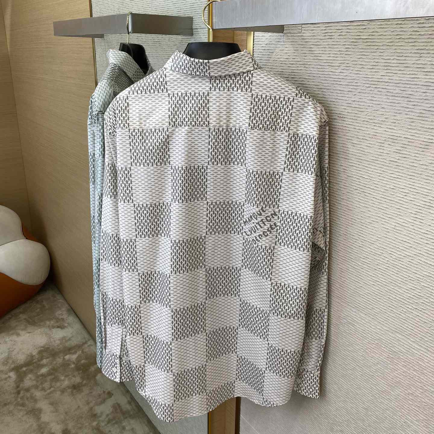 Louis Vuitton Damier Long-Sleeved Classic Cotton Shirt   1AFJDA - DesignerGu