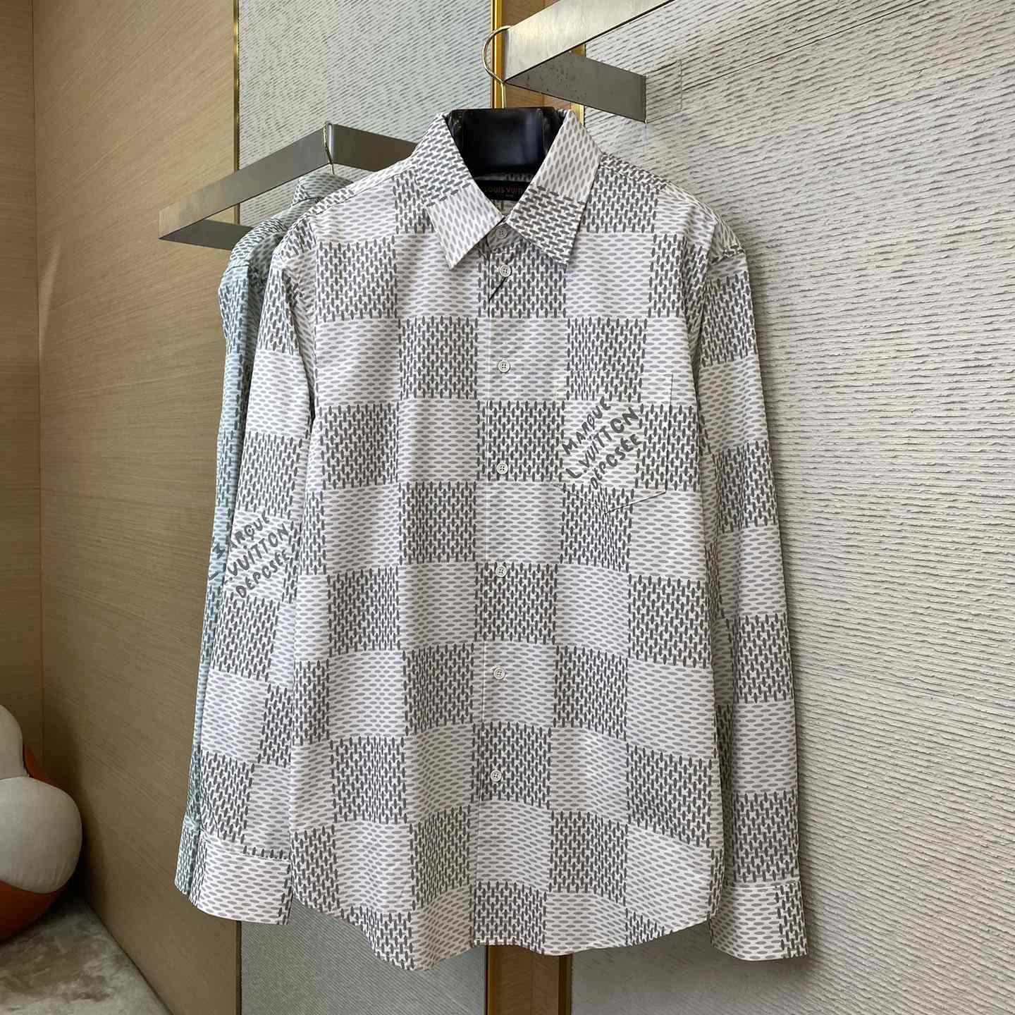 Louis Vuitton Damier Long-Sleeved Classic Cotton Shirt   1AFJDA - DesignerGu