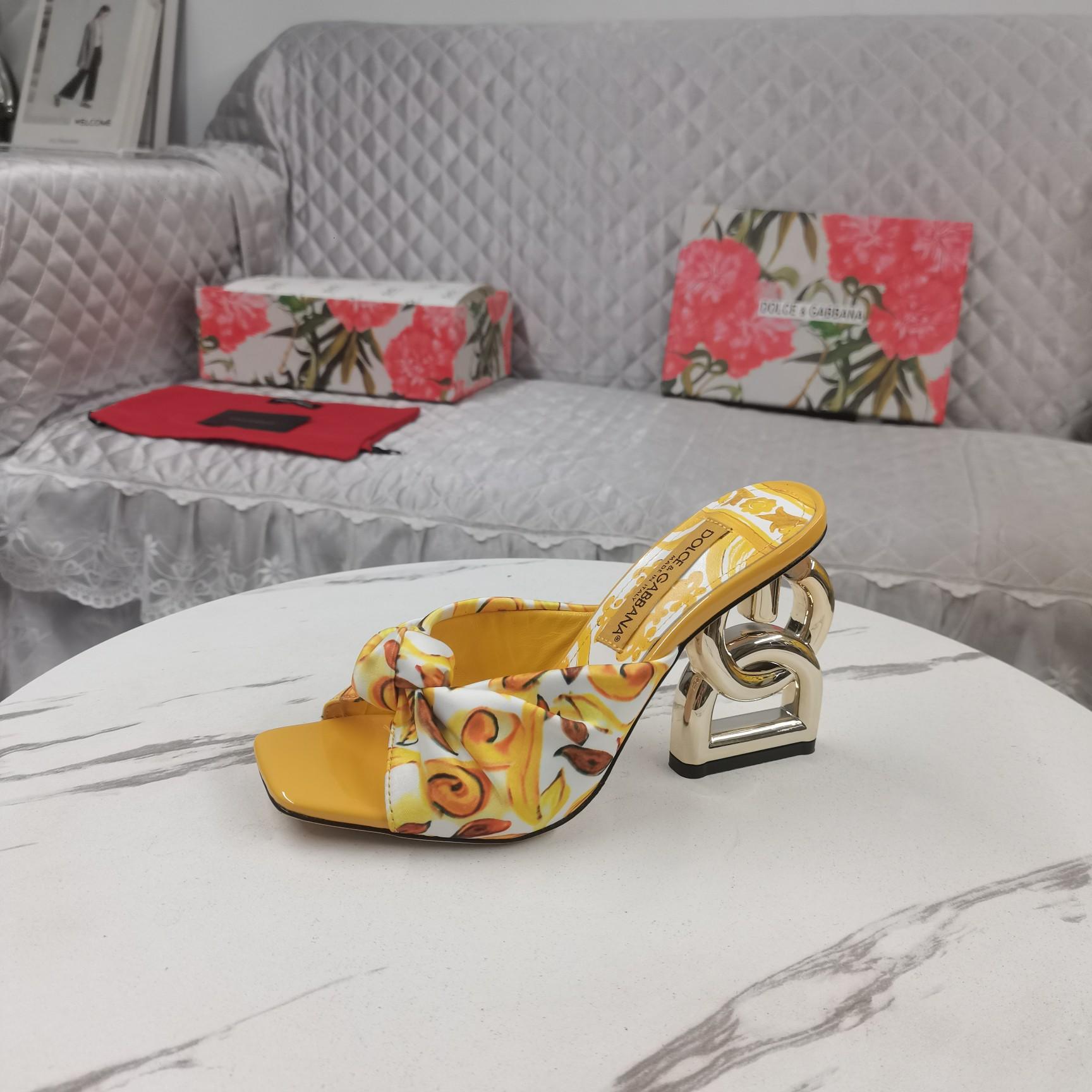 Dolce & Gabbana Printed Silk Twill DG Pop Sandals - DesignerGu