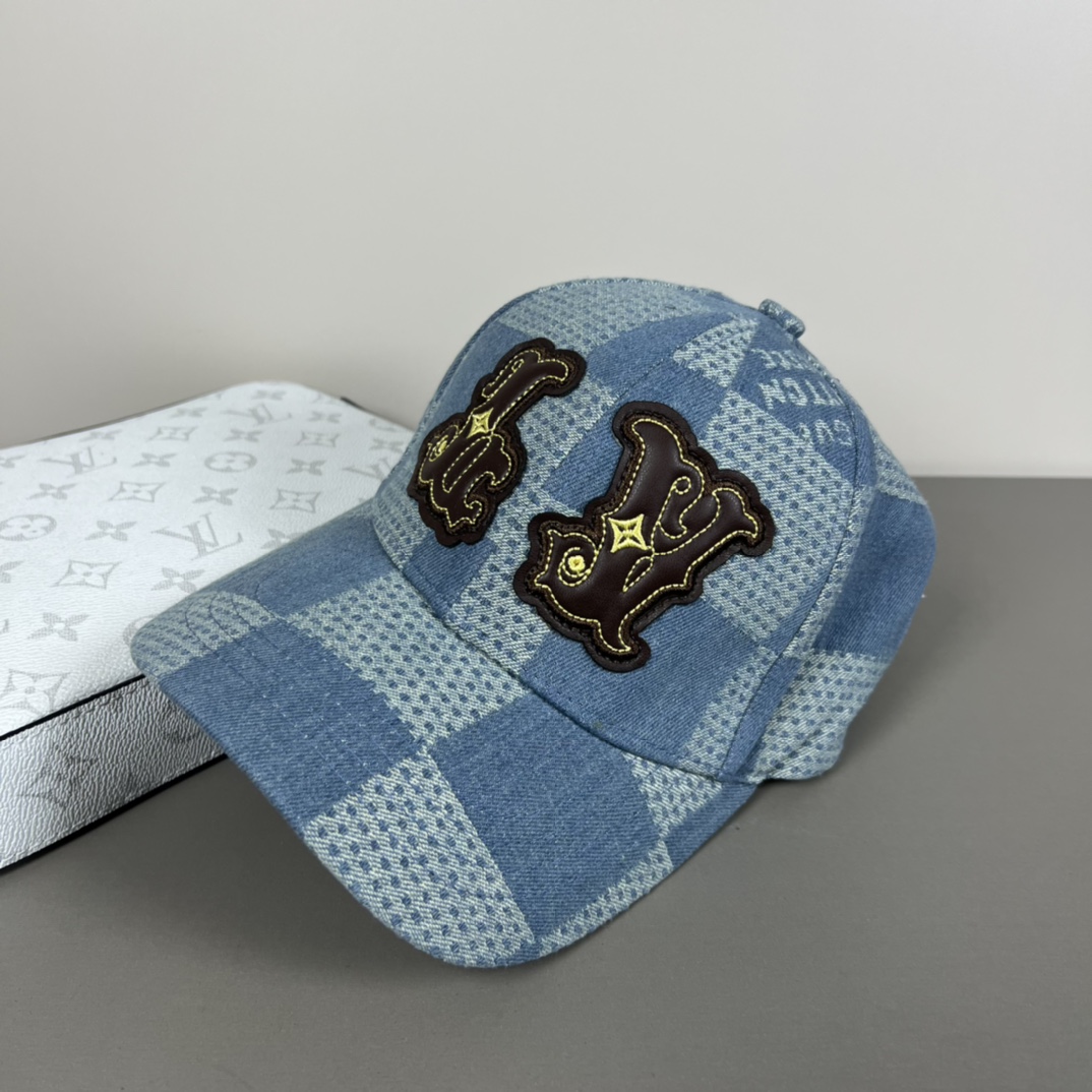 Louis Vuitton Washed 3D Cap  - DesignerGu