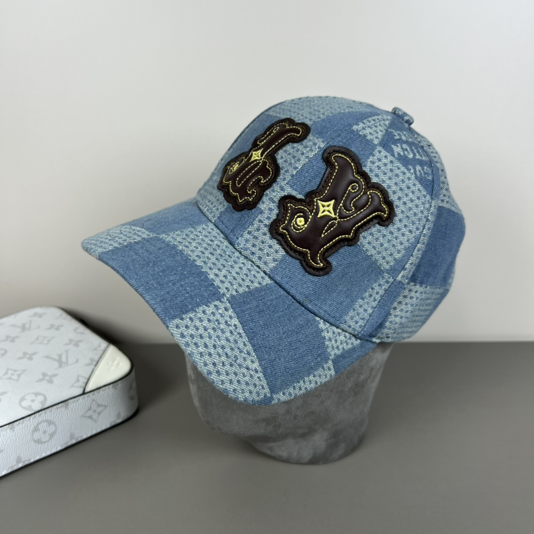 Louis Vuitton Washed 3D Cap  - DesignerGu