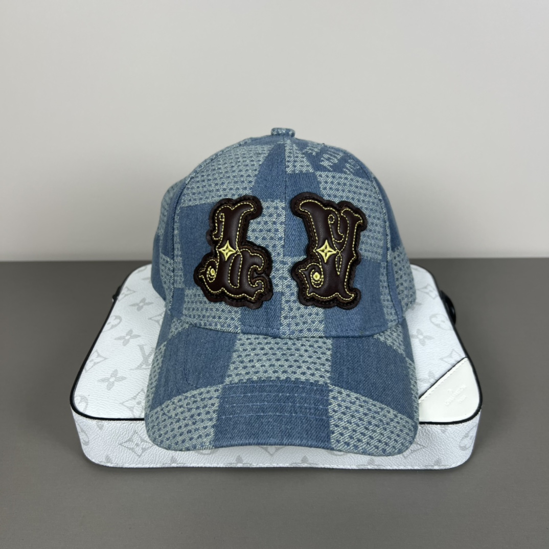 Louis Vuitton Washed 3D Cap  - DesignerGu