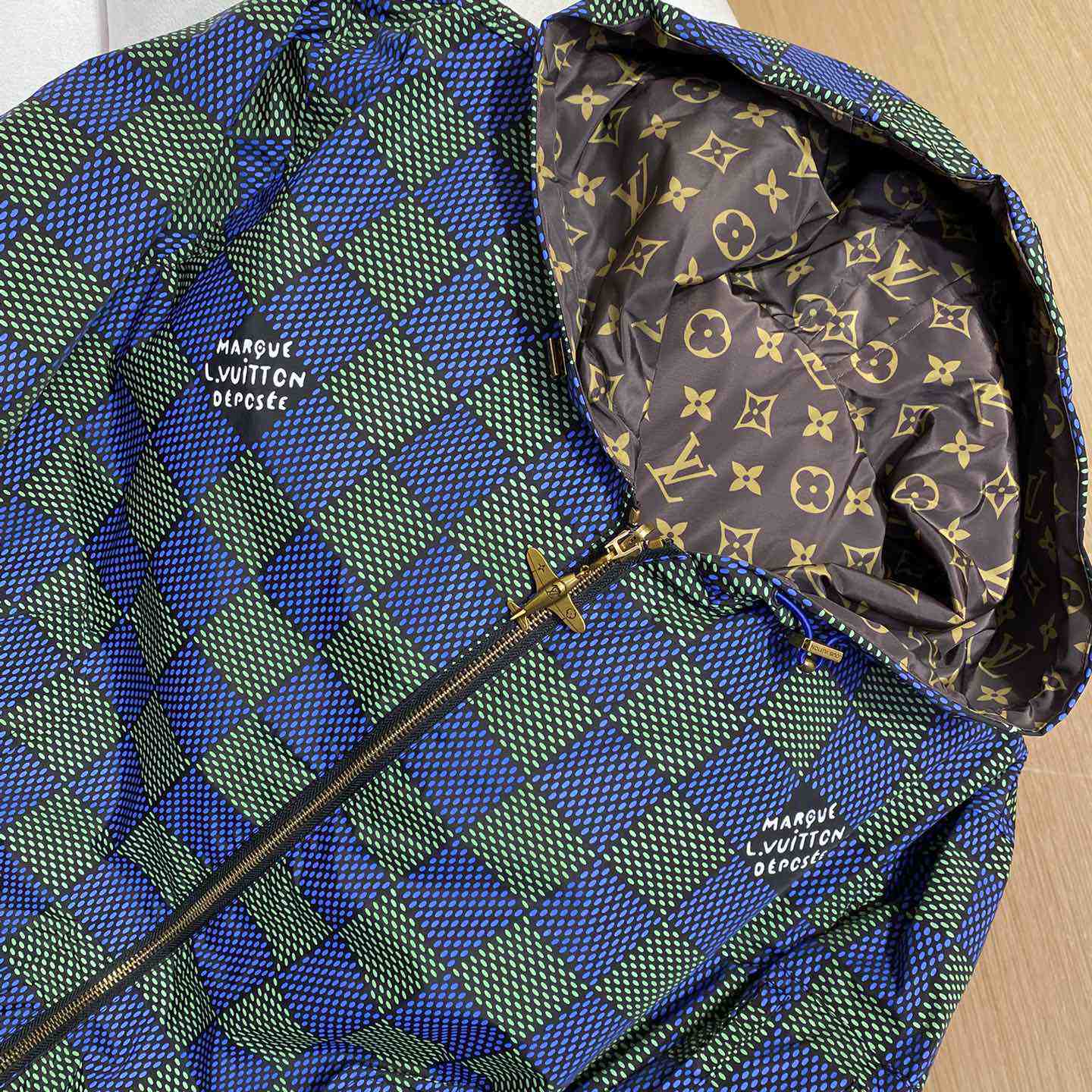 Louis Vuitton Damier Reversible Windbreaker   1AHBIS - DesignerGu