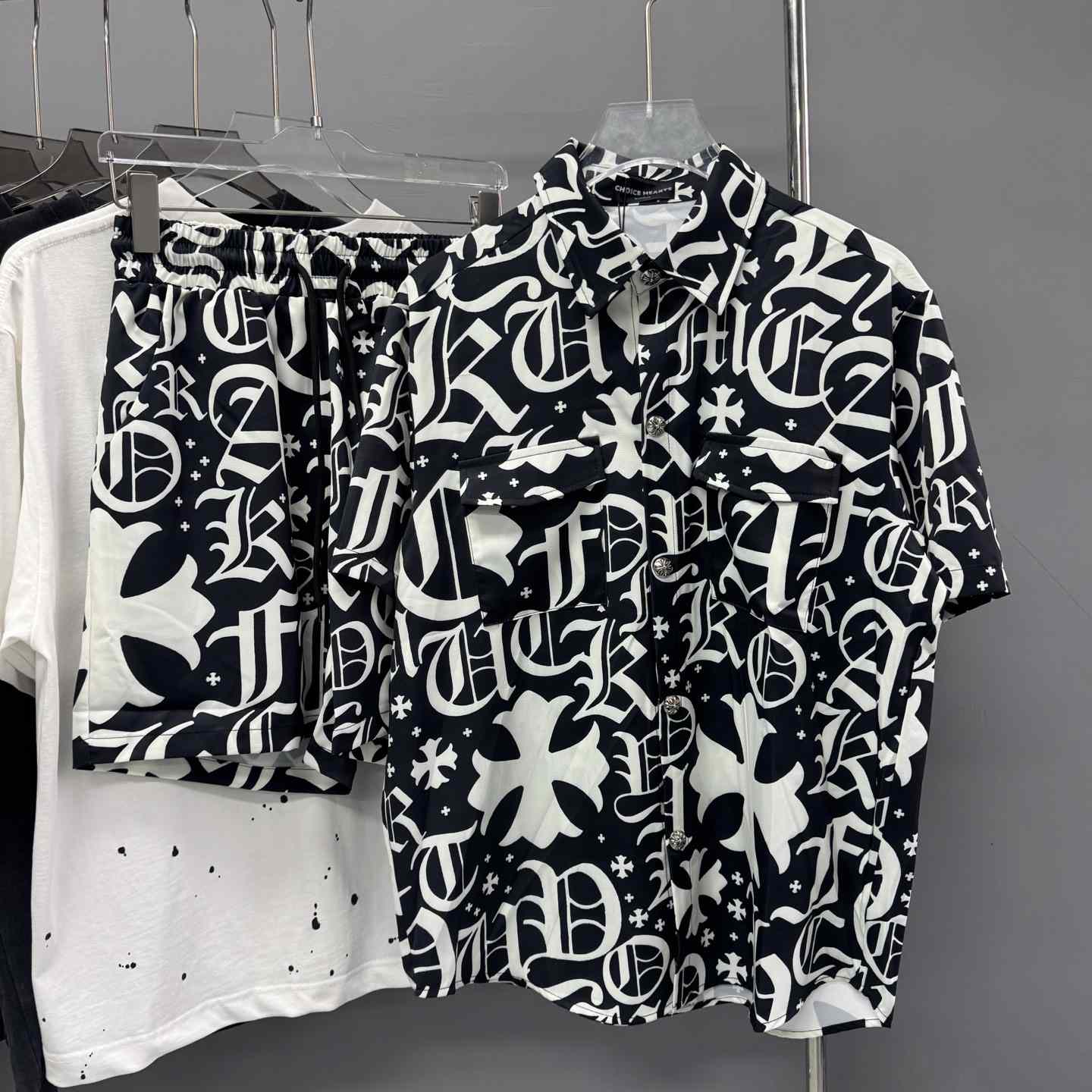 Chrome Heart Shirt & Shorts - DesignerGu