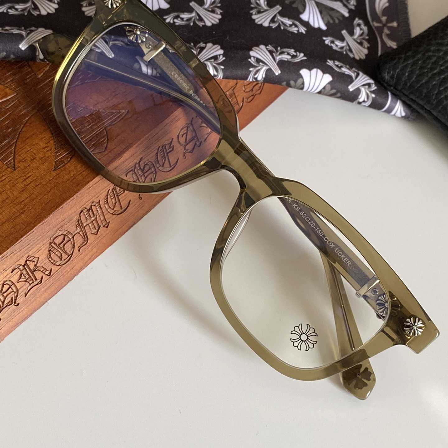 Chrome Hearts Coxucker Glasses - DesignerGu