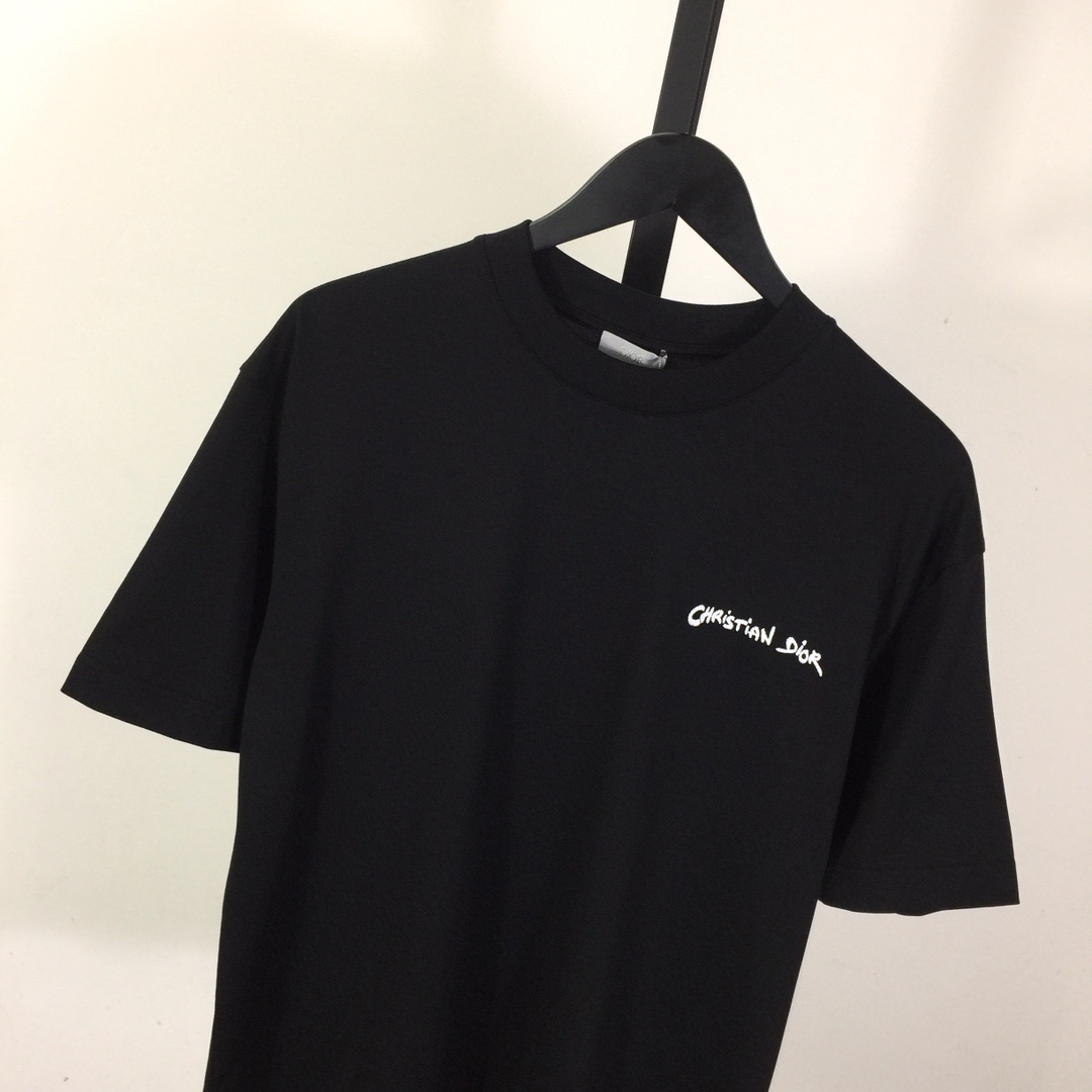 Dior Embossed Logo T-Shirt - DesignerGu